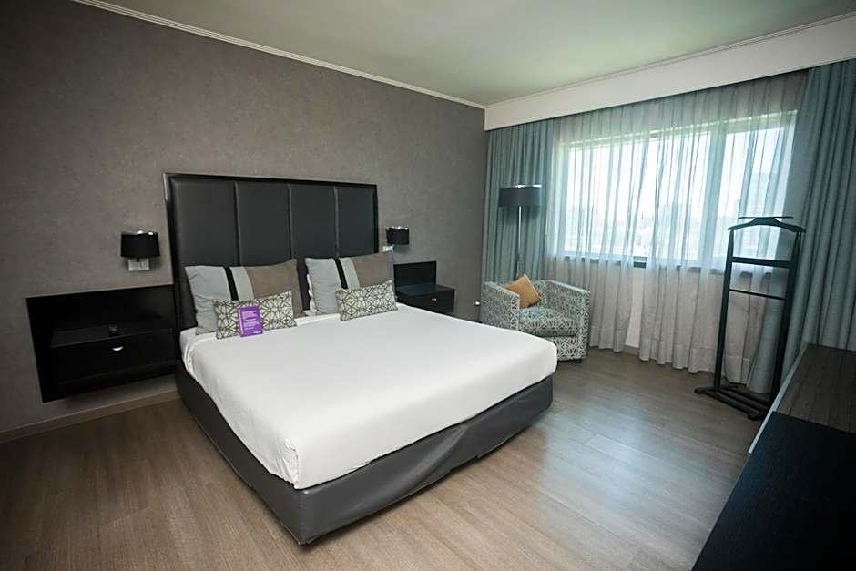 Mercure Santiago Centro