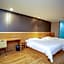 7 Days Inn Yunfu Luoding Central