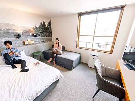 Double Room with Small Double Bed - Non-Smoking