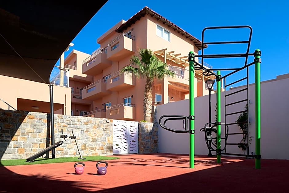 High Beach White - Adults Only