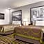 Super 8 by Wyndham Windsor/Dougall