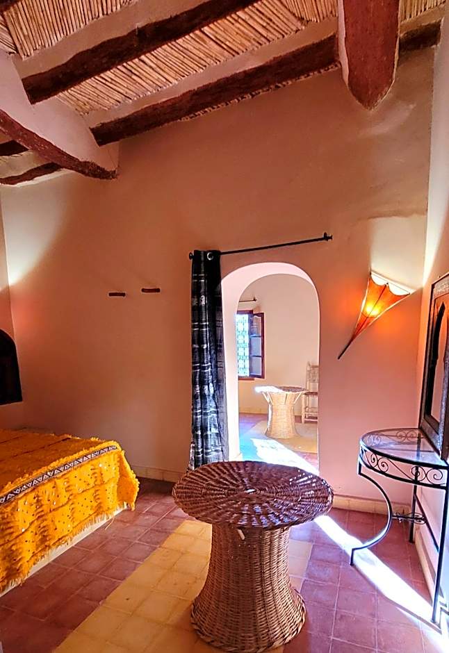 Auberge Famille Benmoro