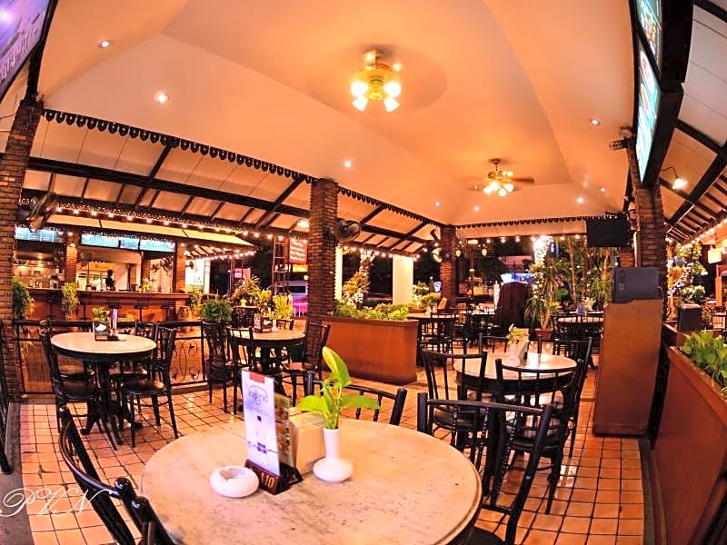 Silom Village Inn