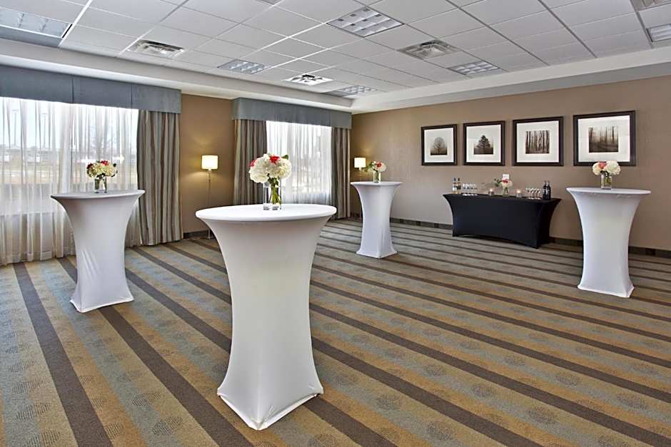 Holiday Inn Express Hotel & Suites Kingston By IHG