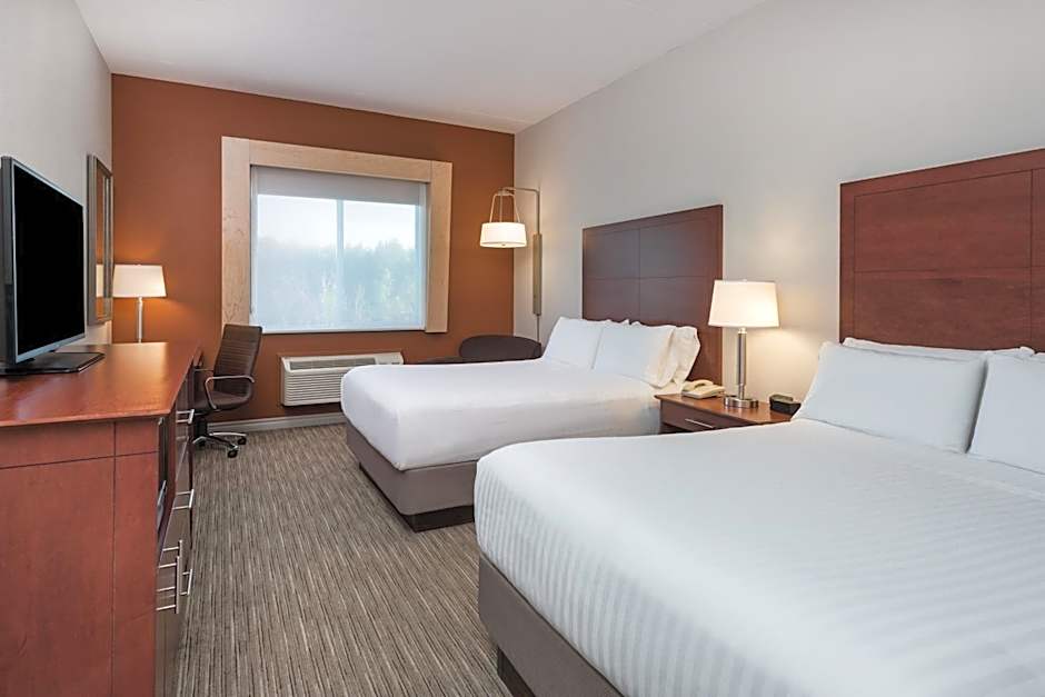 Holiday Inn Express Hotel & Suites 1000 Islands - Gananoque By IHG
