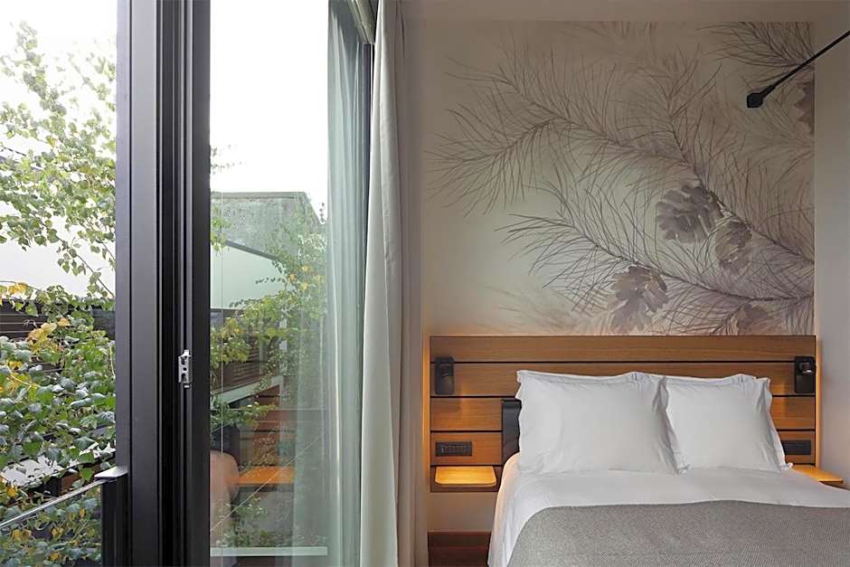 VERSOVERDE HOTEL Alzaia Naviglio Grande