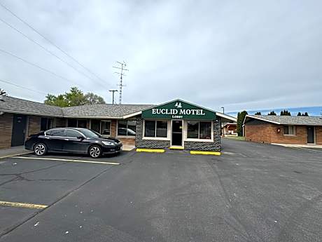 Euclid Motel
