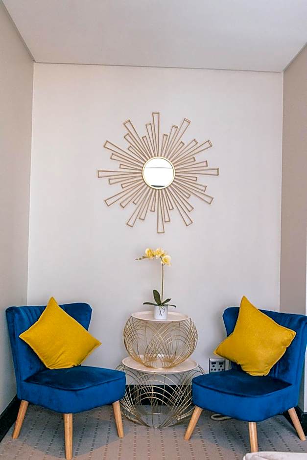 Raphael penthouse 205