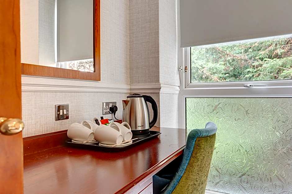 Liverpool Aigburth Hotel By Belvilla