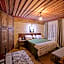 Jerveni Cave Hotel