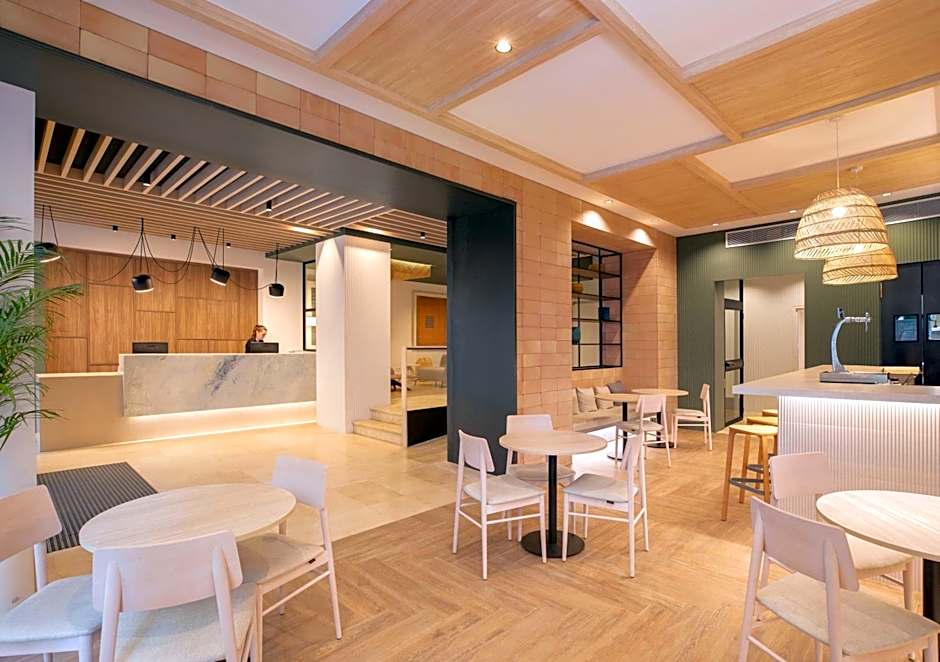 Grupotel Gravina