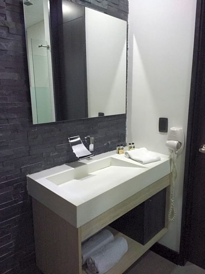 Hotel 47 Medellin Street