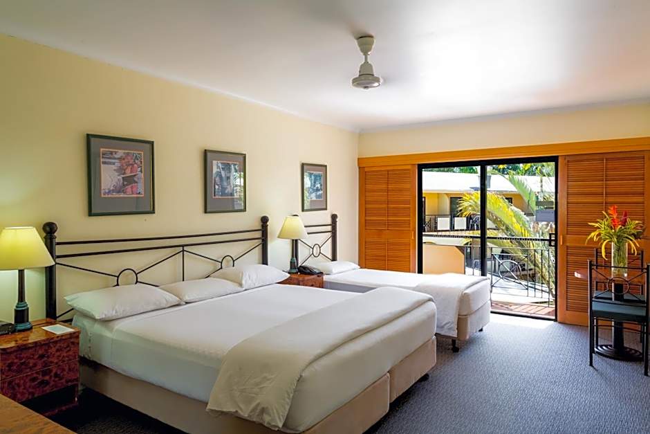 Palm Royale Cairns Resort