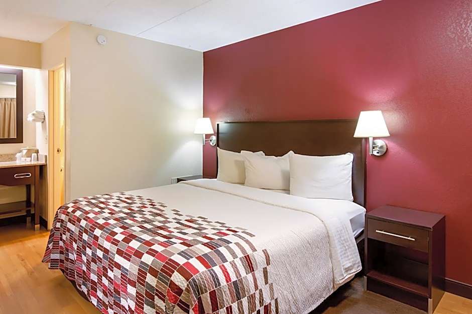 Red Roof Inn Grand Rapids Airport