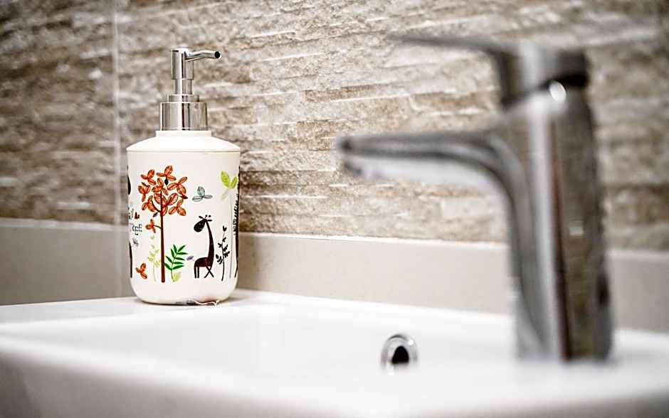 Planinarski dom ''Bijele stijene'' Mountain lodge