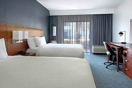 Double Room with Two Double Beds and Roll-n Shower - Mobility and Hearing Accessible