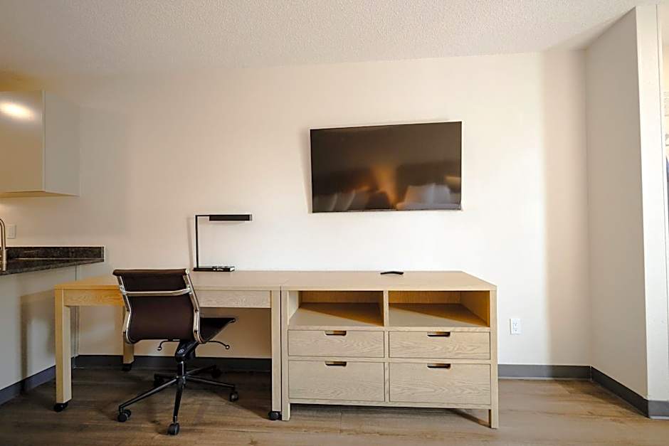 Extended Stay America Suites - Cleveland - Beachwood - Orange Place - South