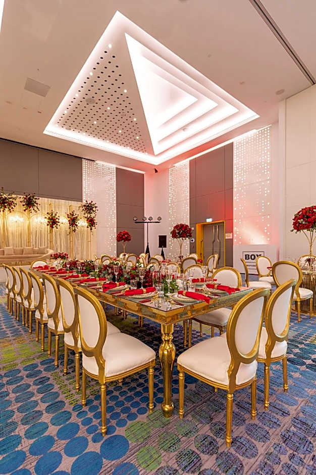 Radisson Red Dubai Silicon Oasis