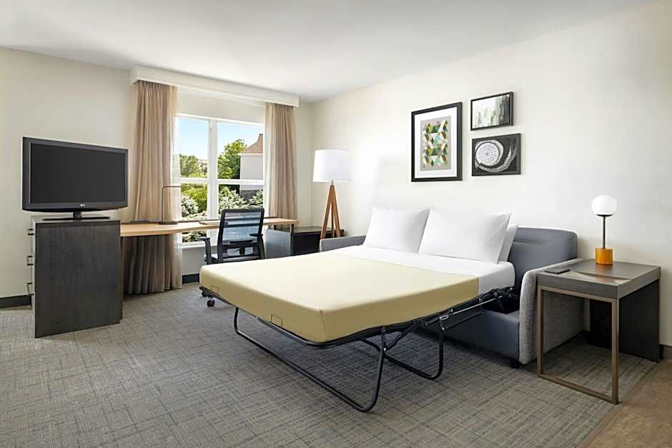 Residence Inn by Marriott Des Moines West at Jordan Creek Town Center