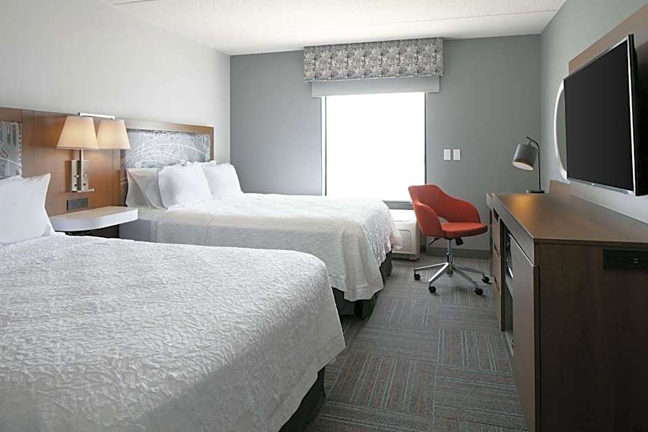Hampton Inn By Hilton Dubuque
