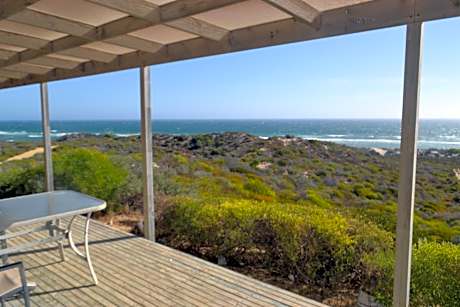 Private Beach Cottage At Ecostays