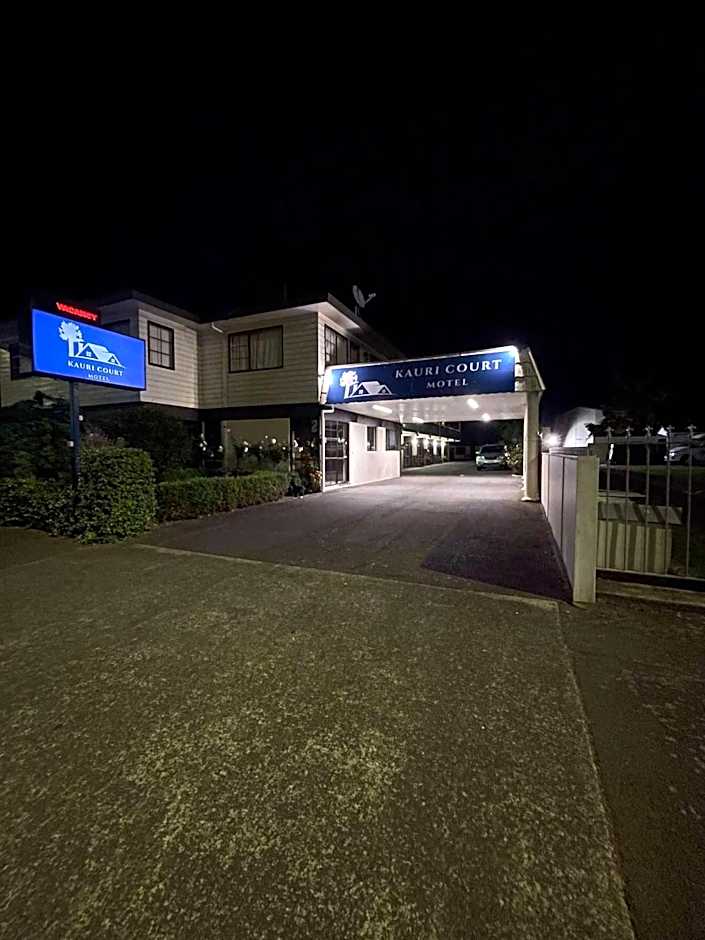 Kauri Court Motel and Apartments