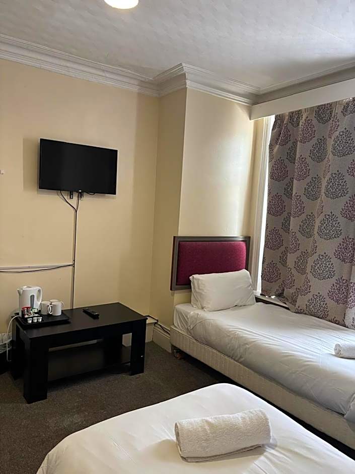 The Tudor House Hotel
