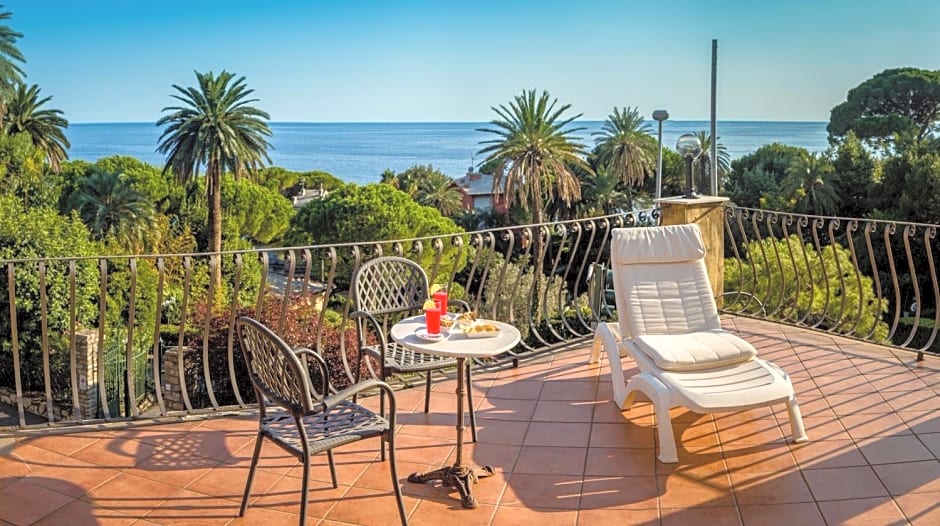 Hotel Villa Flora