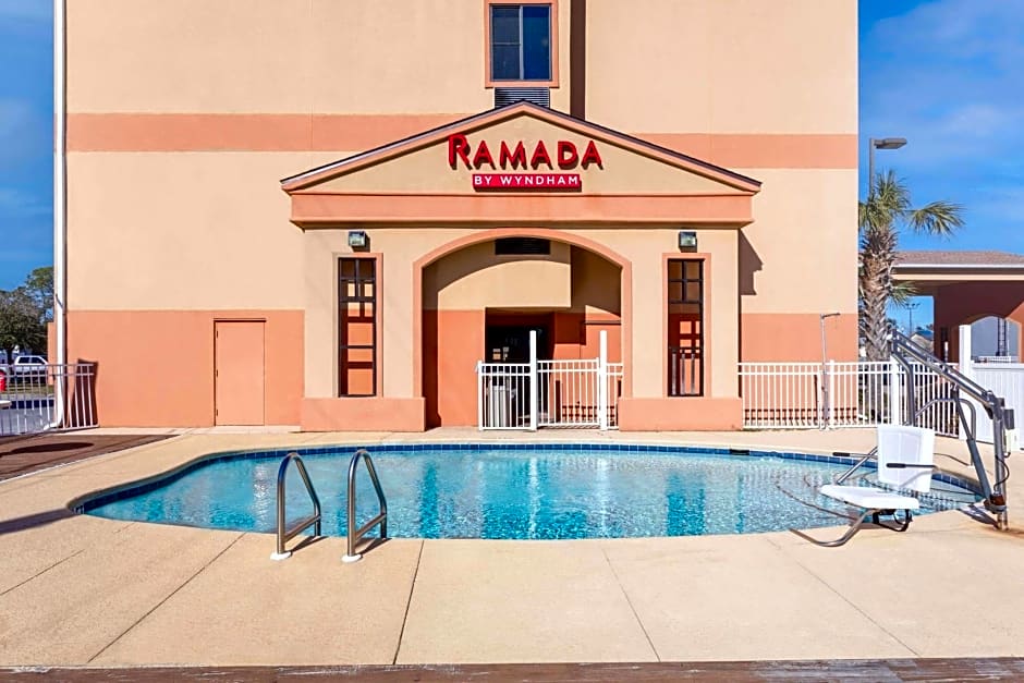 Ramada by Wyndham Panama City