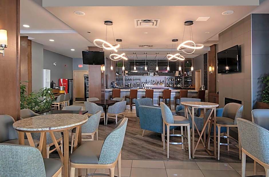 DoubleTree by Hilton - Kamloops