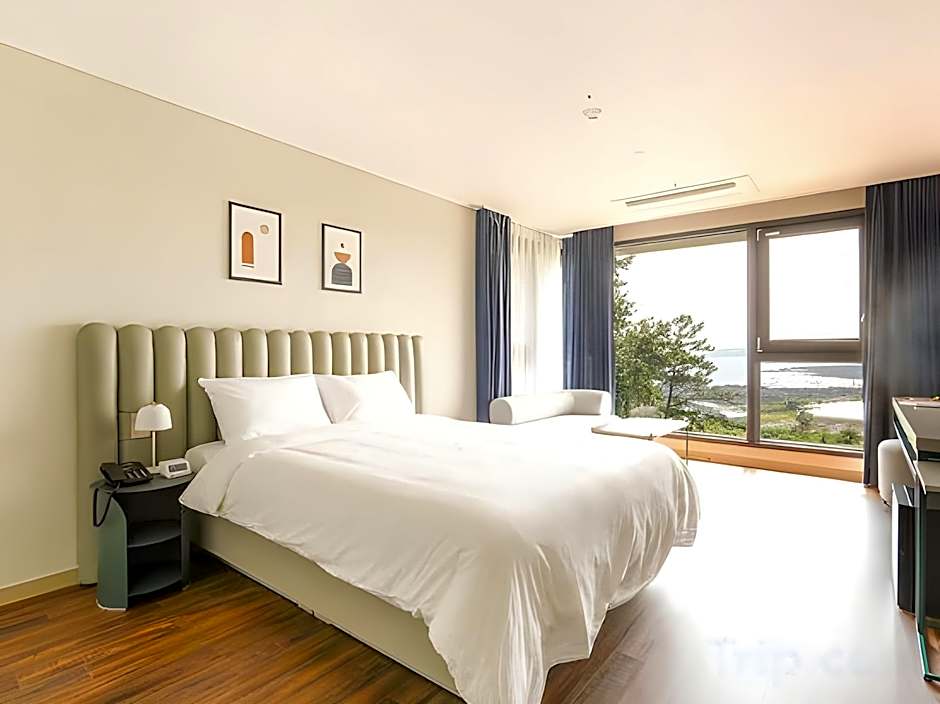 Hotel Seogwipean