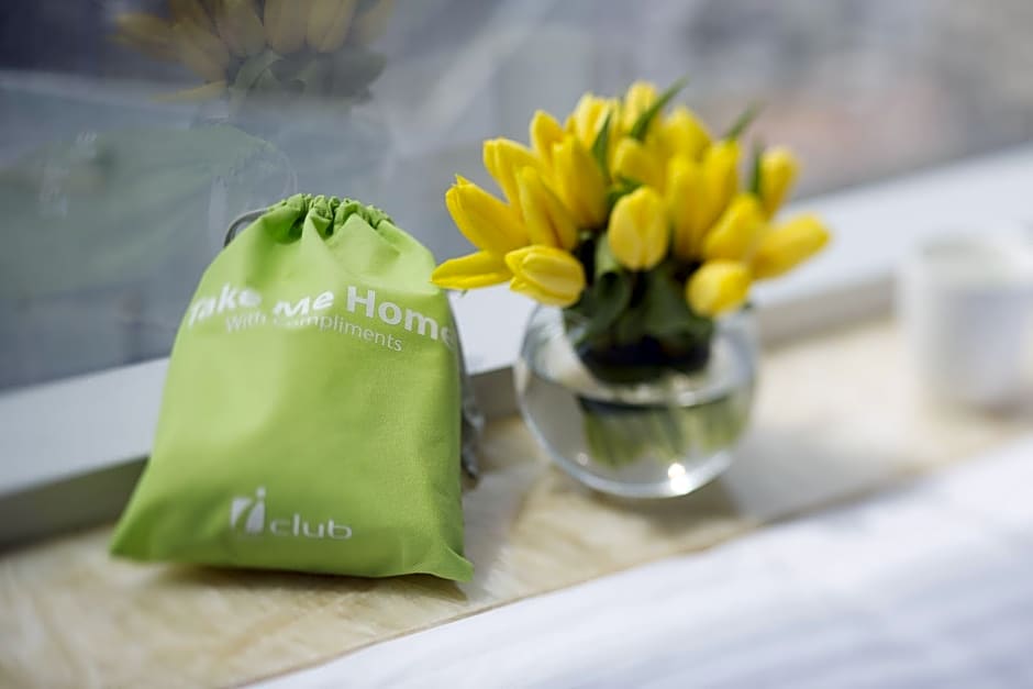 Iclub Wan Chai Hotel