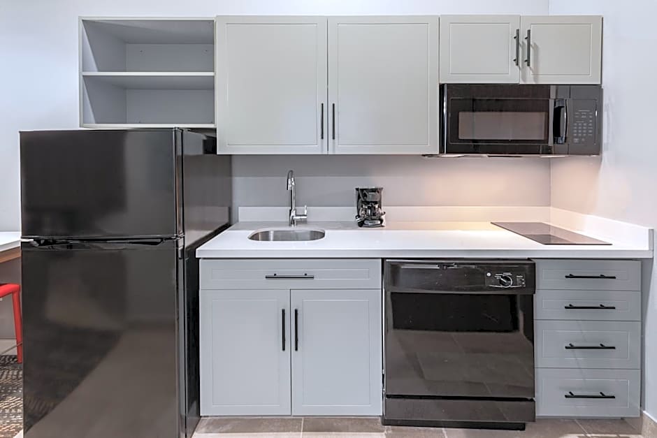 Hawthorn Suites by Wyndham Oklahoma City Airport Fairground