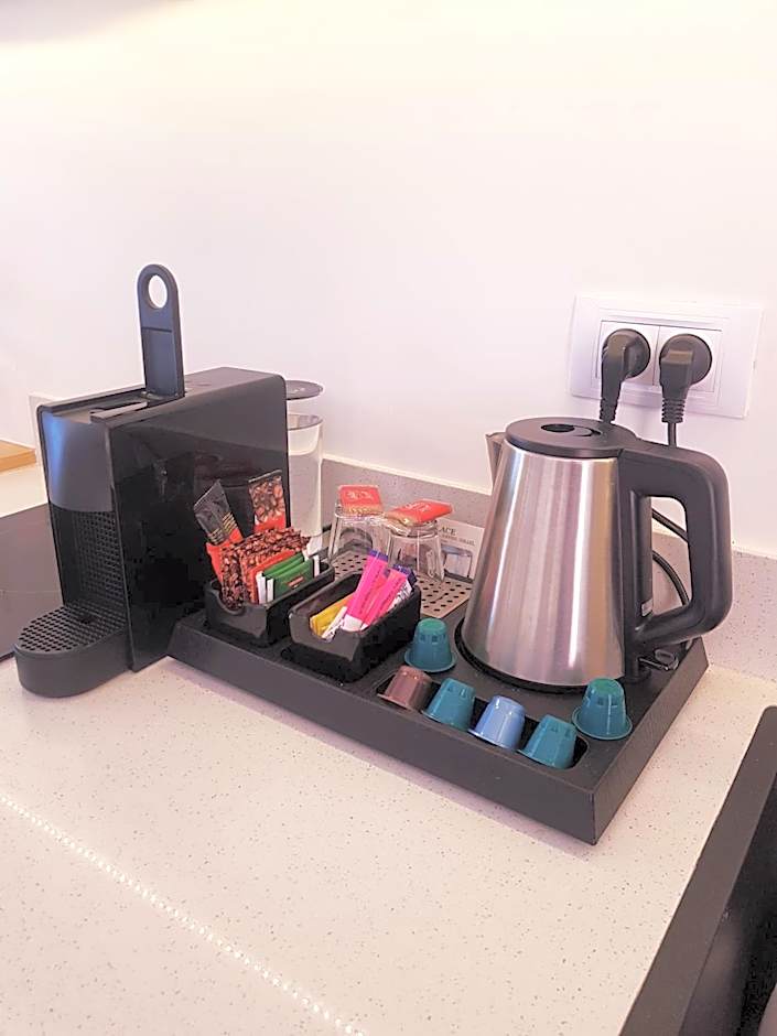 Neot Golf, Ziv's Place