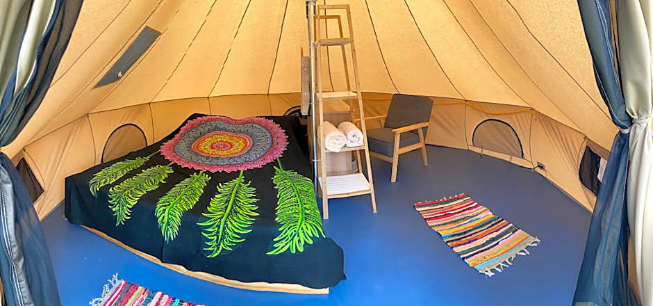 TamaHostel & Glamping