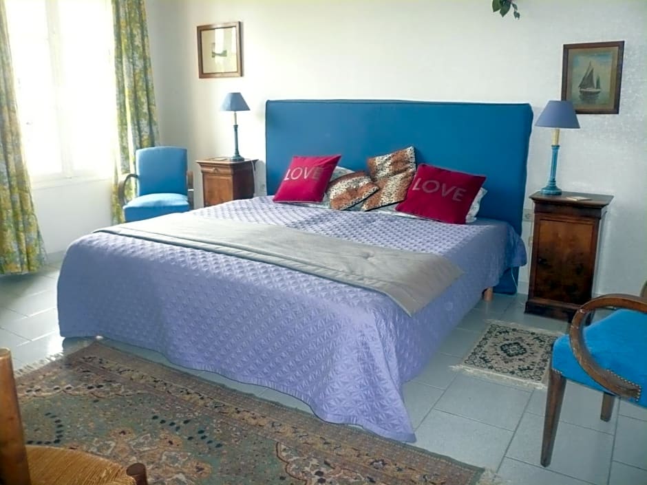 LOGIS du Château du Bois Doucet