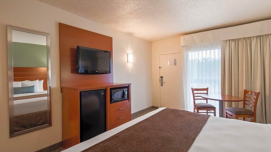 Best Western Buffalo Ridge Inn