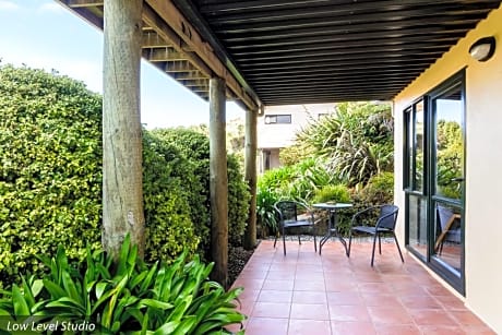 Studio Unit with Garden View Lower Level