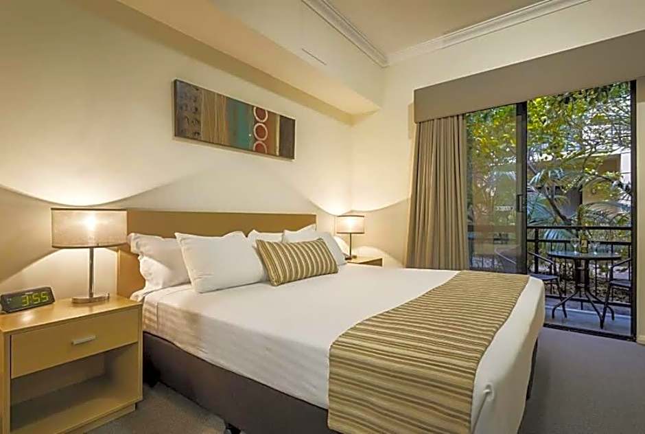 Narnia in Northbridge - One Bedroom