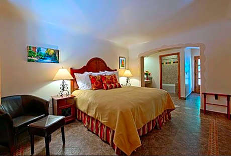 King Room with Pool View