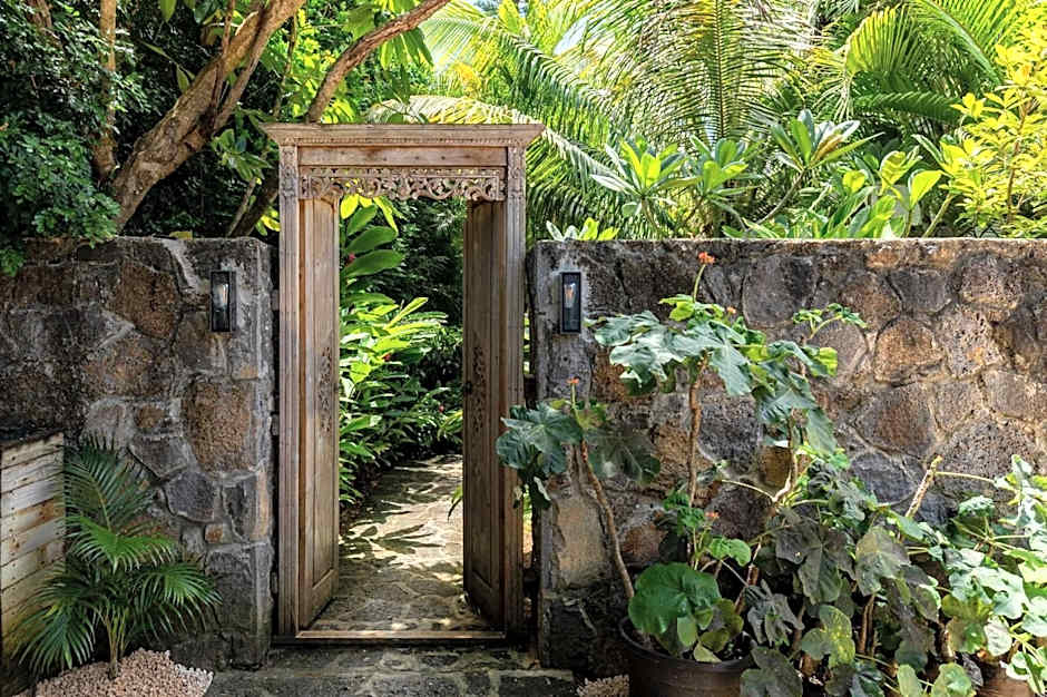 Charming 3-Bedroom Villa with Pool in Grand Baie