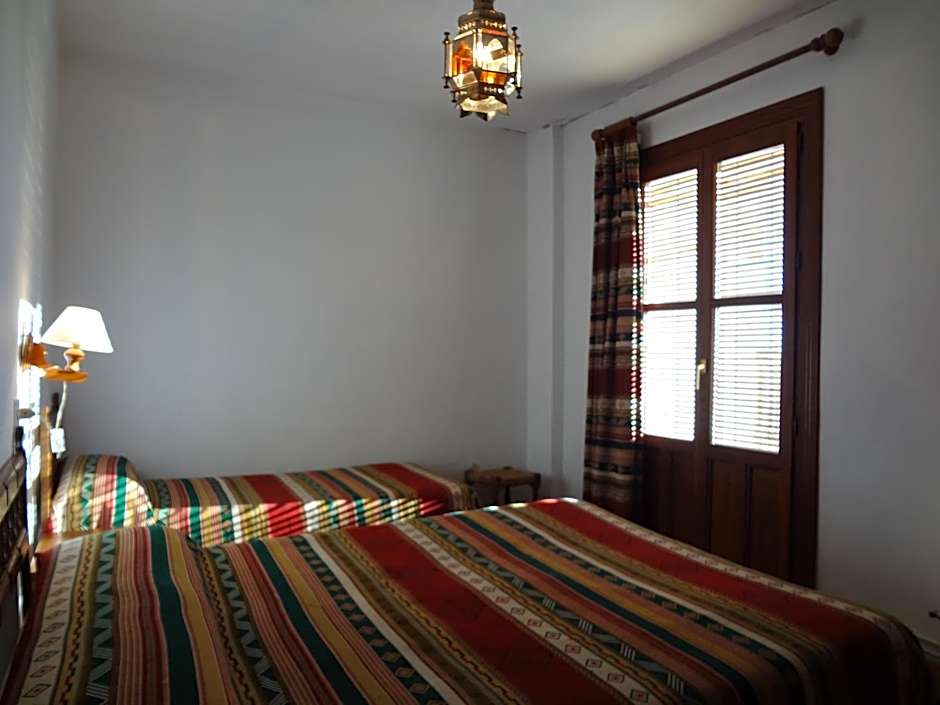 Hostal Rural Poqueira