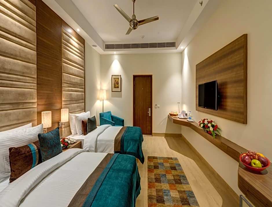 The Astor Hotel Kolkata