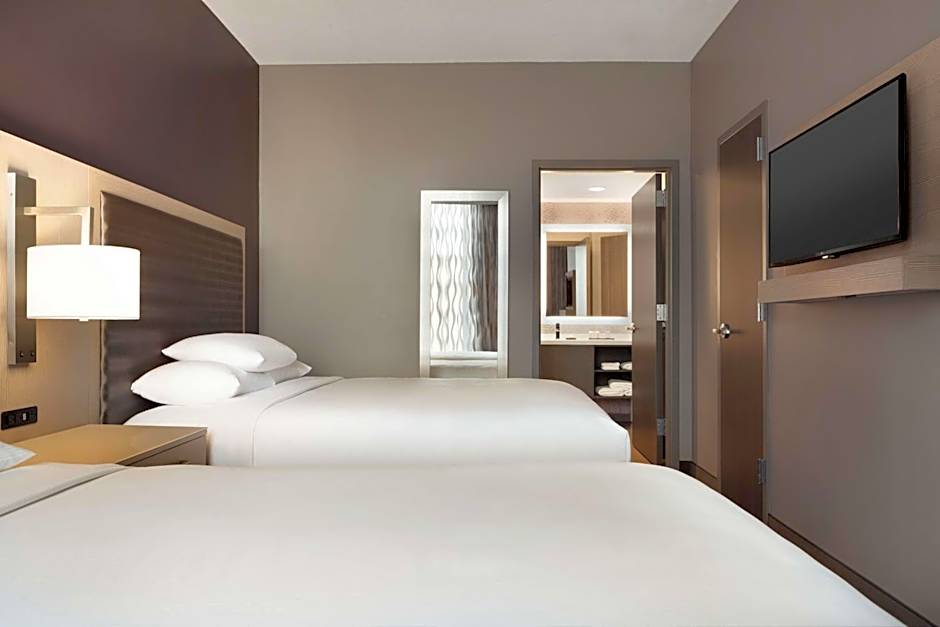 Embassy Suites by Hilton Charlotte Uptown