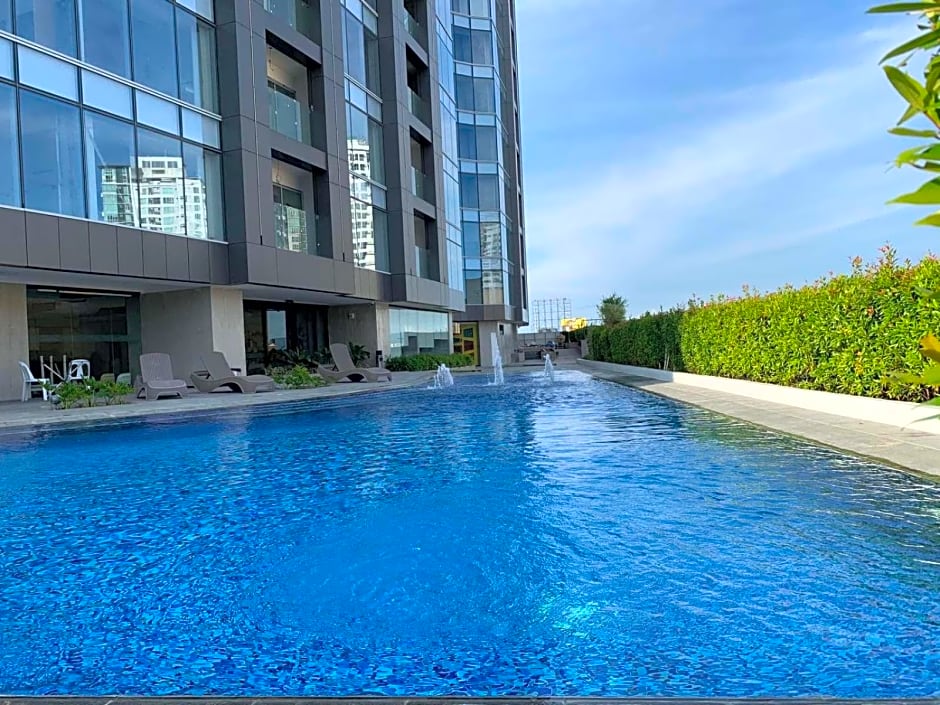 AEON SUITES STAYCATION manage by ARIA HOTEL