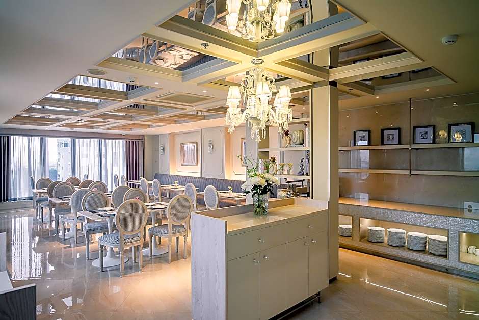 Le Jardin Hotel Haute Couture 