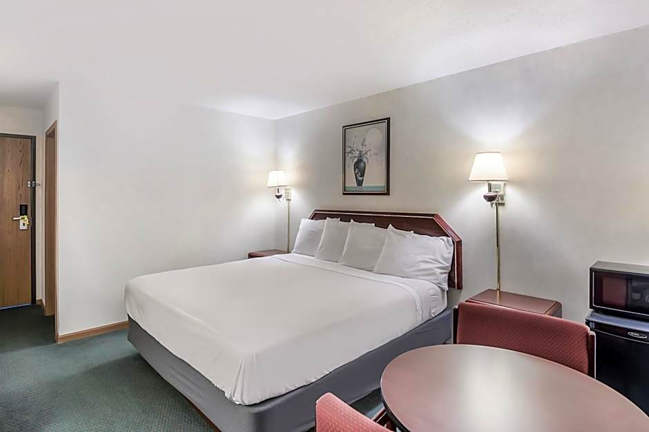 Americas Best Value Inn Wenona