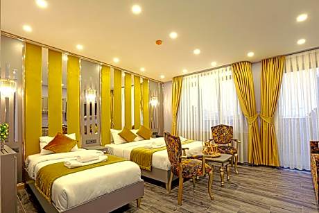 Triple Room with Terrace