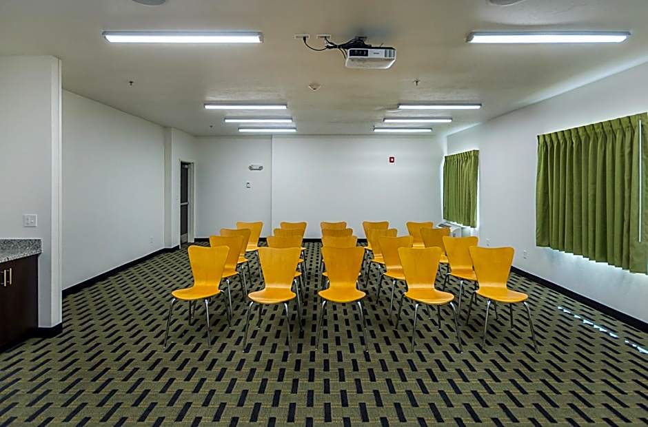 Days Inn by Wyndham South Bend/Notre Dame