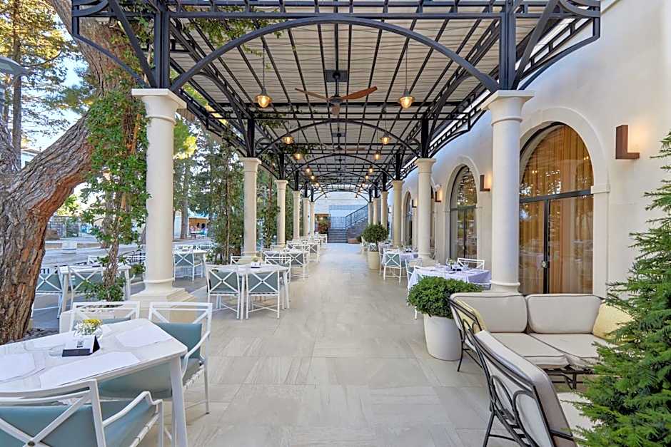 Crowne Plaza Budva by IHG